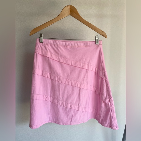 A line Skirt diagonal detail Pink Small - Picture 1 of 4